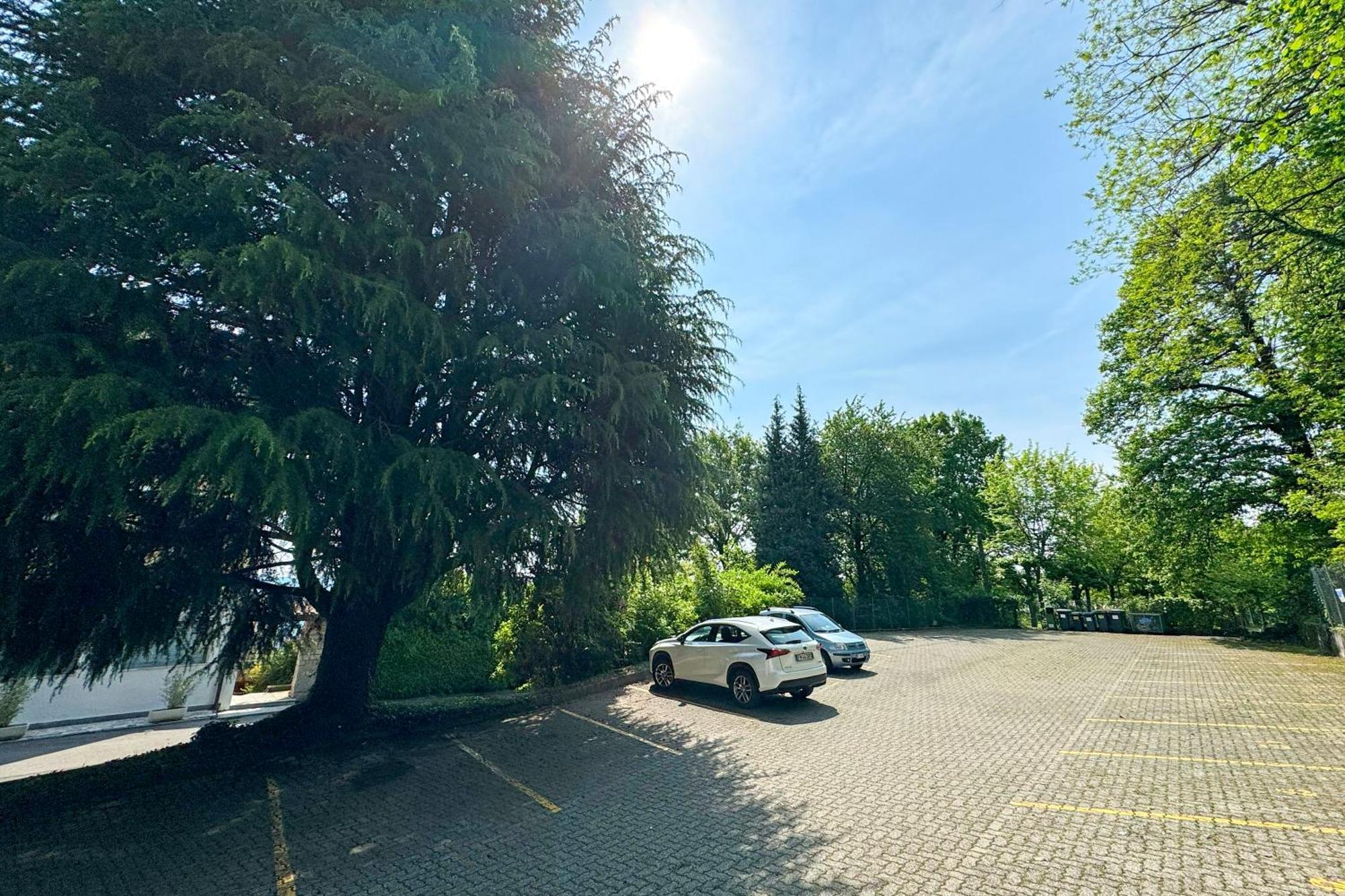 Appartamento Alberti Con Vista Lago Madonna Del Sasso ภายนอก รูปภาพ