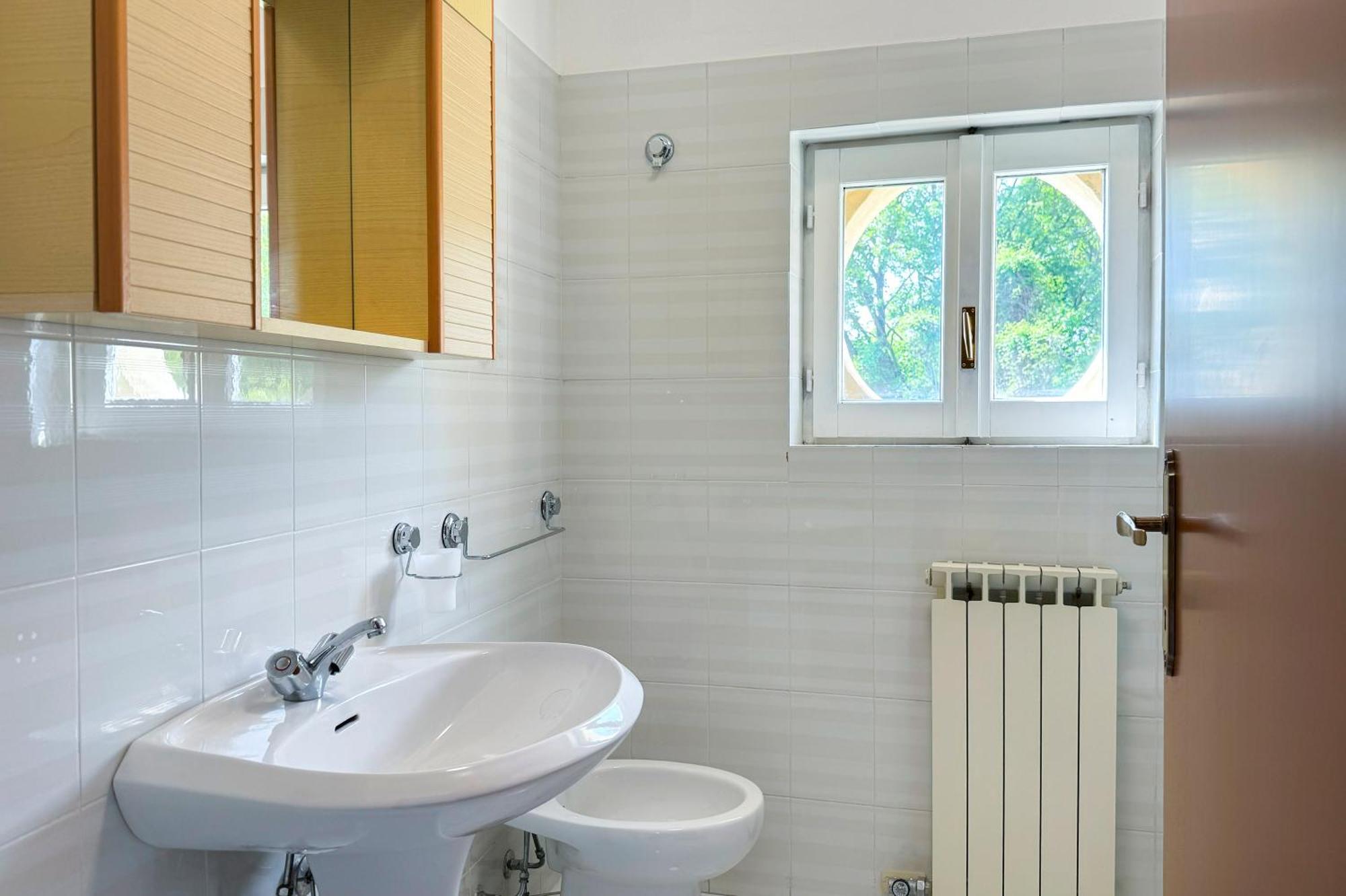 Appartamento Alberti Con Vista Lago Madonna Del Sasso ภายนอก รูปภาพ
